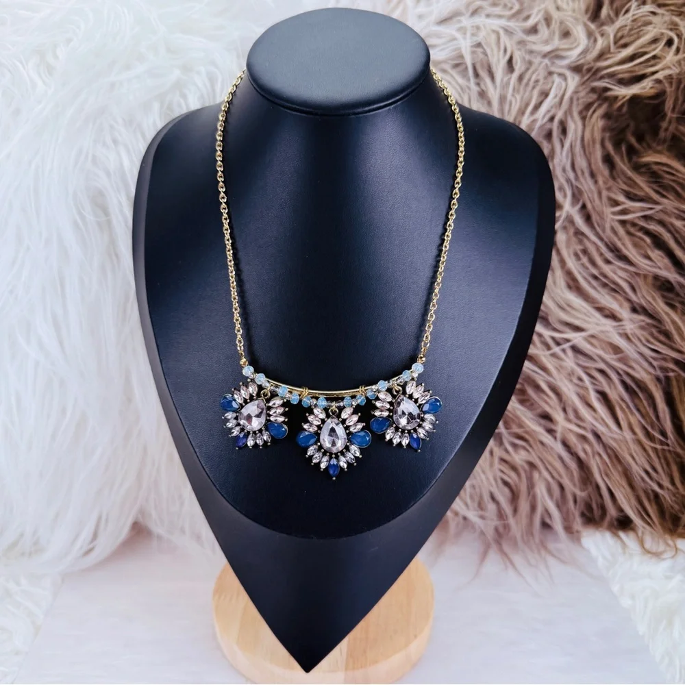 Vintage aged goldtone bling statement necklace